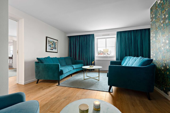 Room 16 of 87