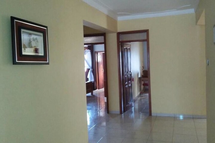 Ballroom/Hall 5 of 9