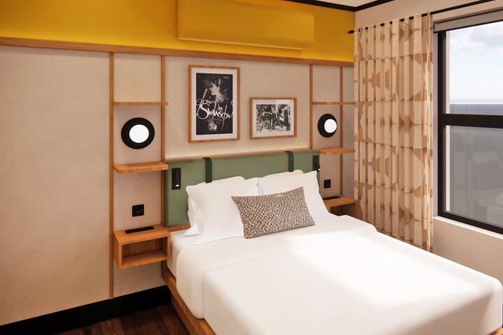 Room 6 of 19