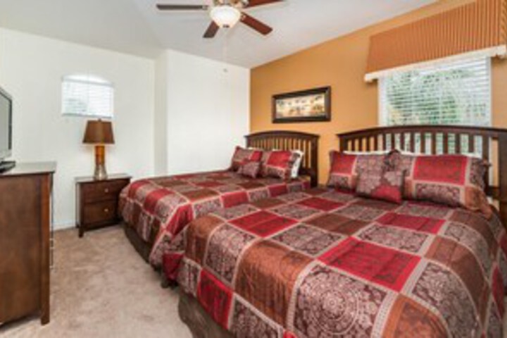 Room 37 of 40
