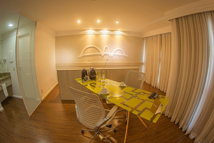 Room 27 of 56