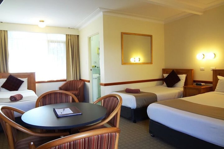Room 14 of 30