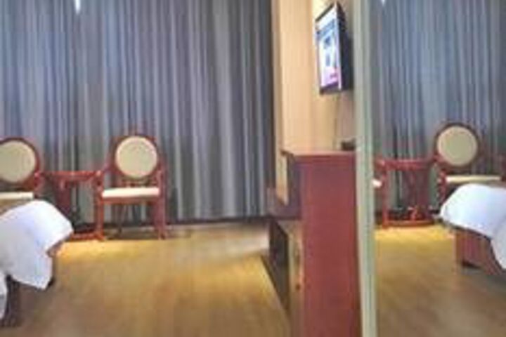 Room 18 of 40