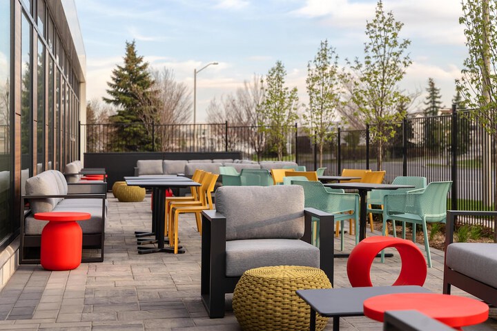 Terrace/Patio 41 of 43