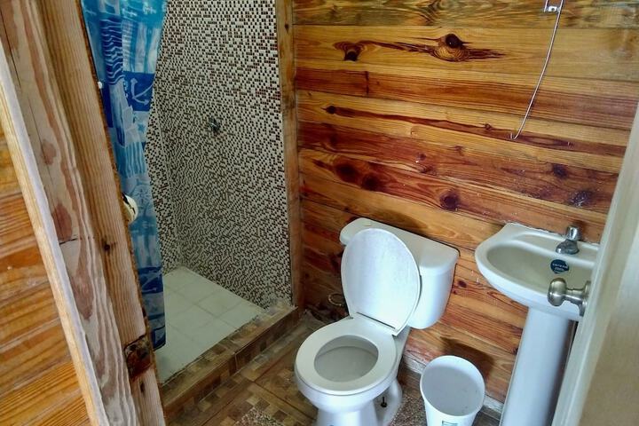 Room 10 of 27