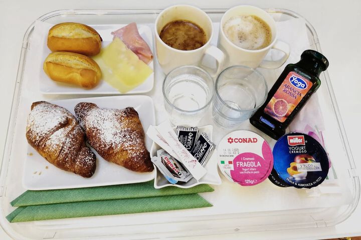 Breakfast meal