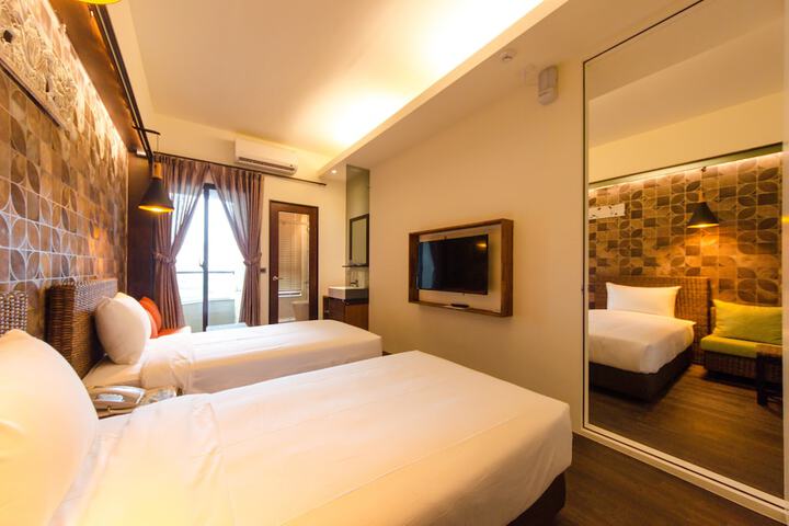 Room 50 of 116