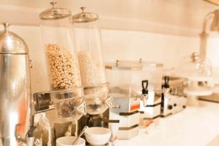 Breakfast/Coffee Service 9 of 79