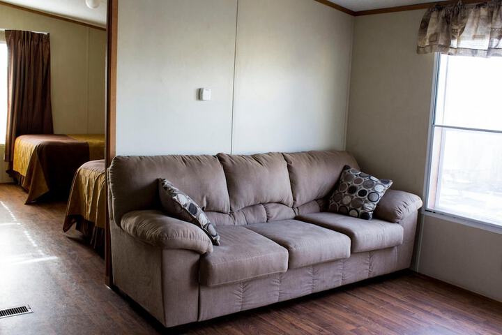 Room 9 of 29
