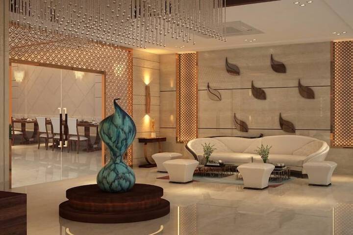 Hotel Interior 4 of 15