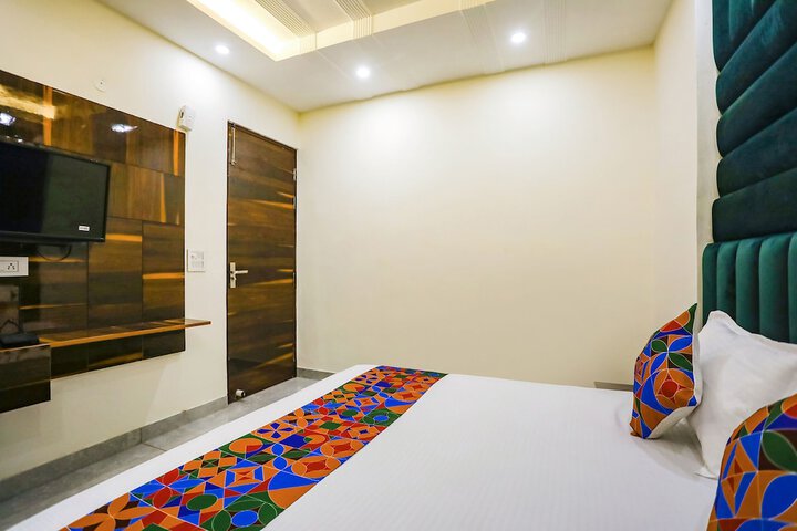 Room 19 of 24