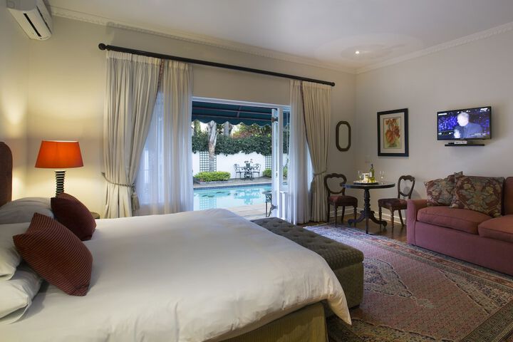 Room 21 of 49