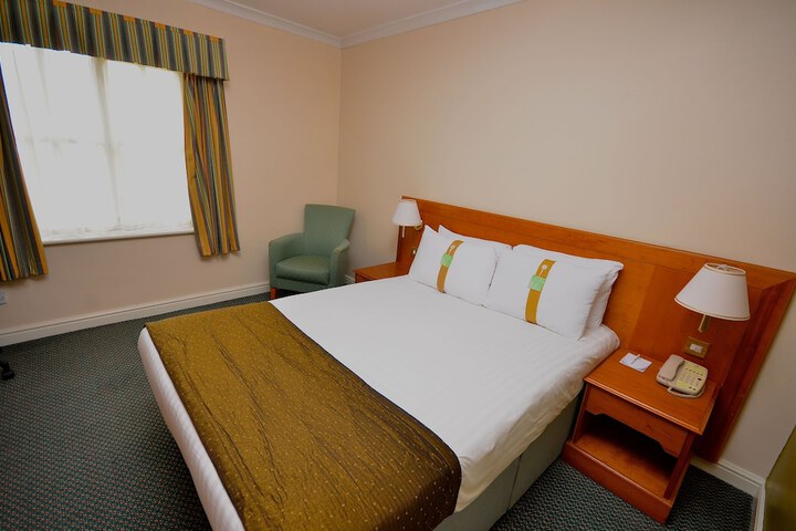 Room 22 of 81