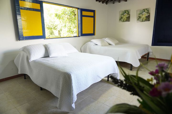 Room 2 of 12