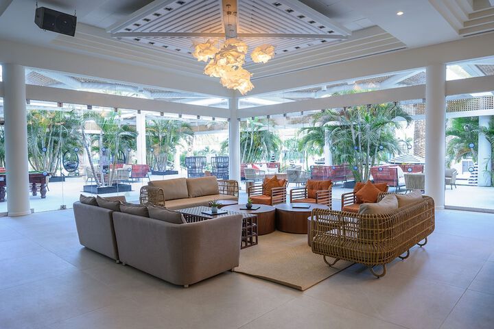 Hotel Interior 12 of 102