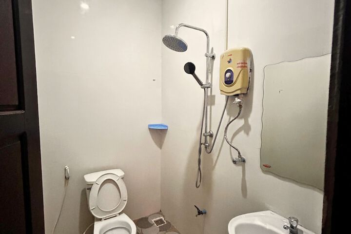 Room 40 of 61