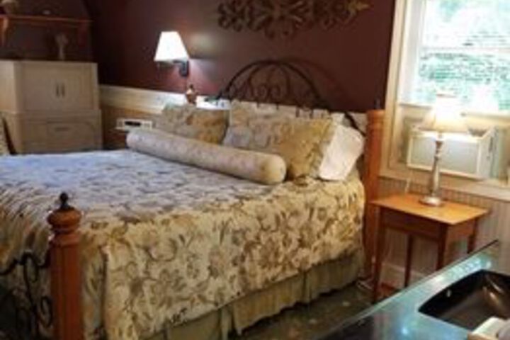 Room 15 of 29