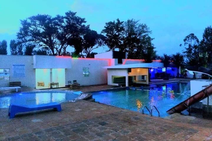 Pool 23 of 53