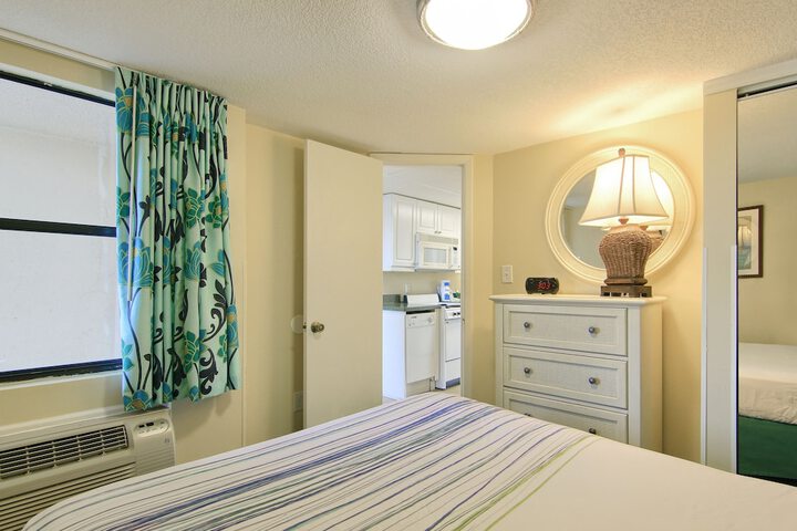 Room 4 of 58