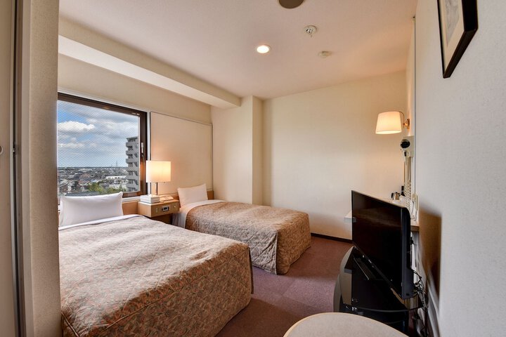 Room 6 of 31