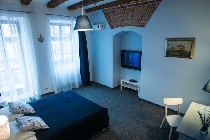 Room 11 of 55