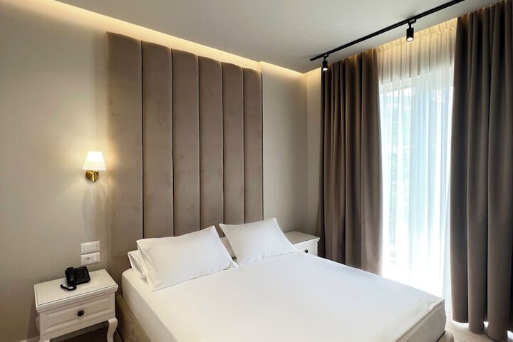 Room 36 of 92