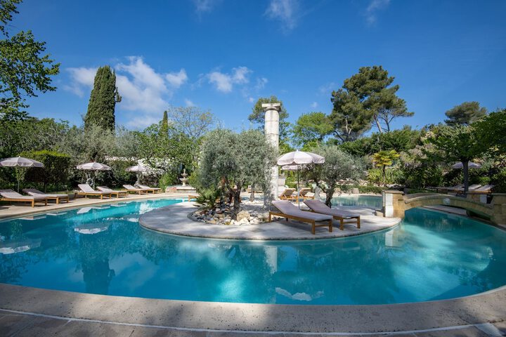 Pool 64 of 113