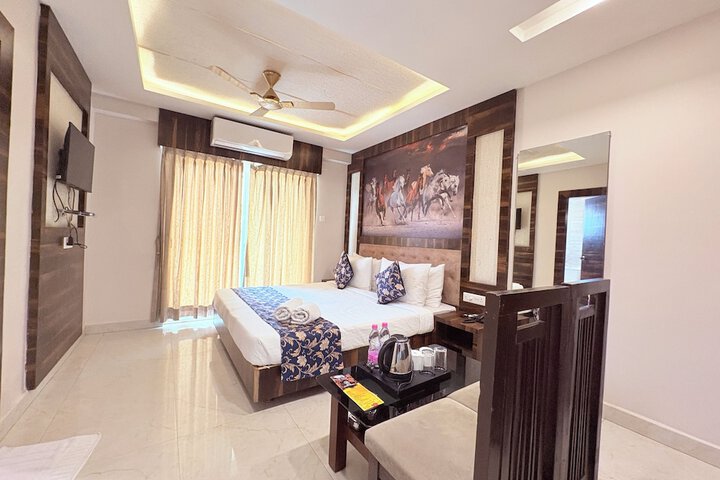 Room 7 of 44