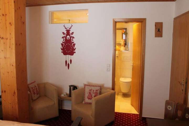 Room 11 of 26
