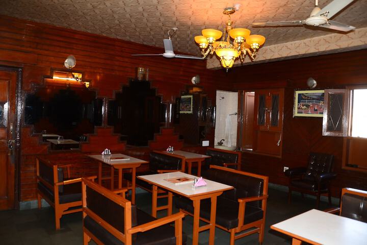 Dining 64 of 113