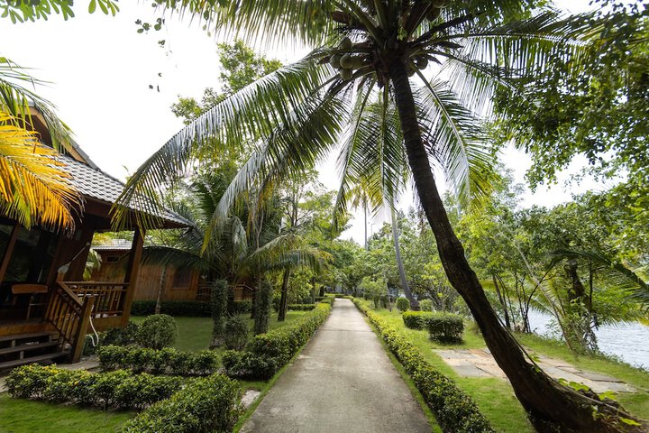 Hotel Exterior 201 of 207