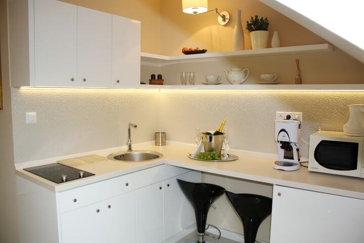 Private kitchenette