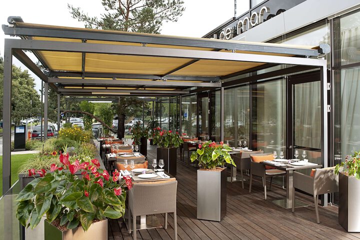 Terrace/Patio 58 of 62