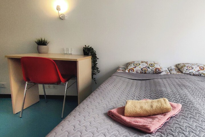 Room 8 of 26