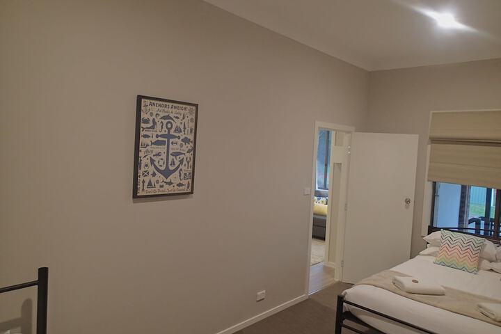 Room 7 of 220