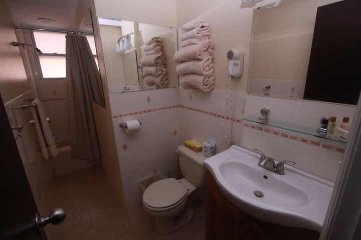 Room 40 of 46