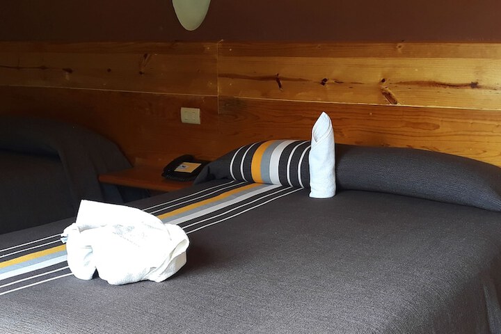 Room 10 of 52