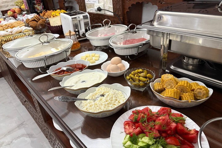 Dining 45 of 67