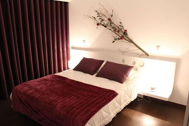 Room 3 of 41
