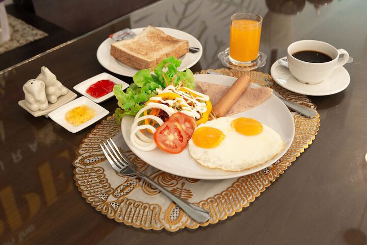 Breakfast/Coffee Service 48 of 54