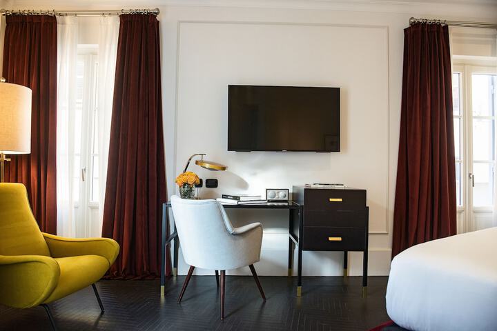 Room 7 of 79