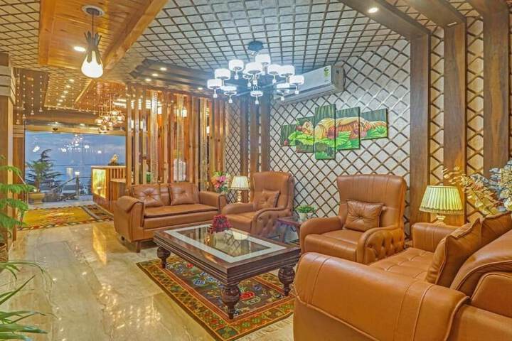 Hotel Woodville Inn - Hotel in Mcleodganj