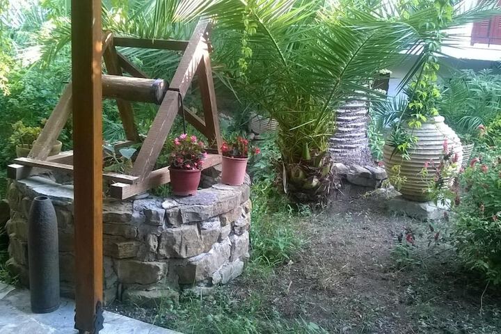 Property Grounds 42 of 68