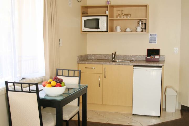 Private kitchenette