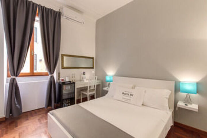 Room 16 of 34