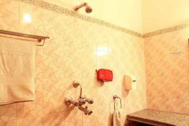 Room 2 of 24