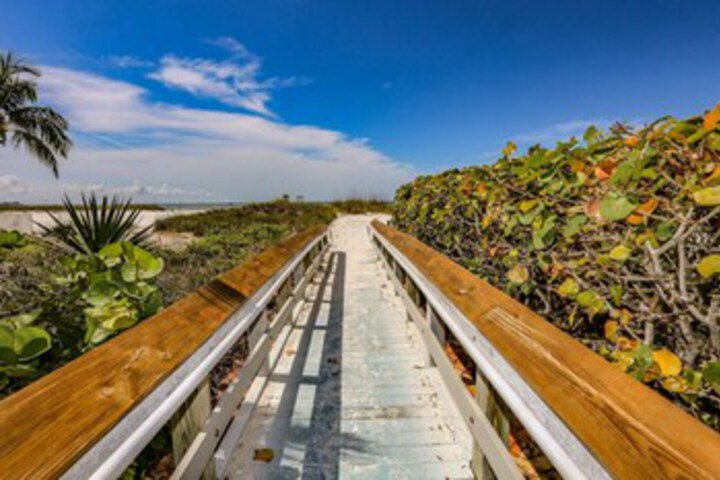 Property Grounds 43 of 52