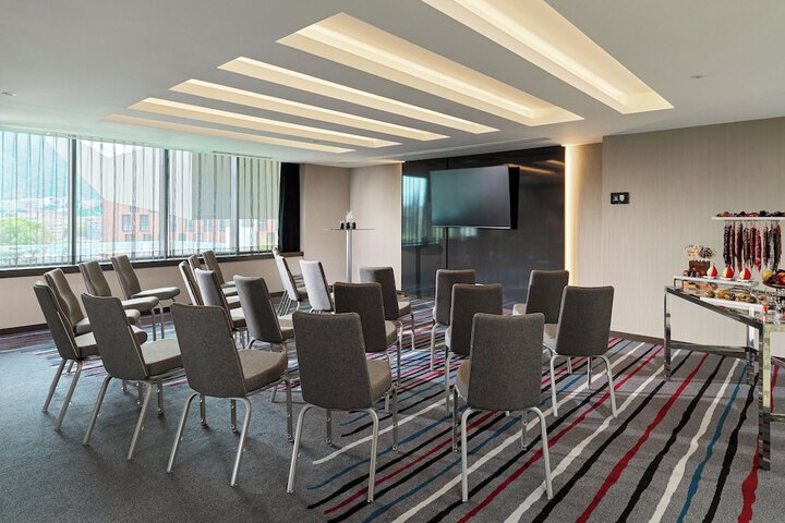 Meeting 208 of 256