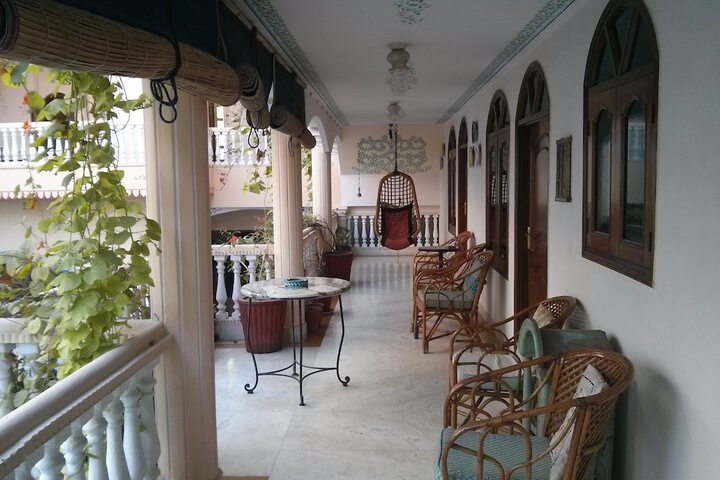Ballroom/Hall 25 of 34