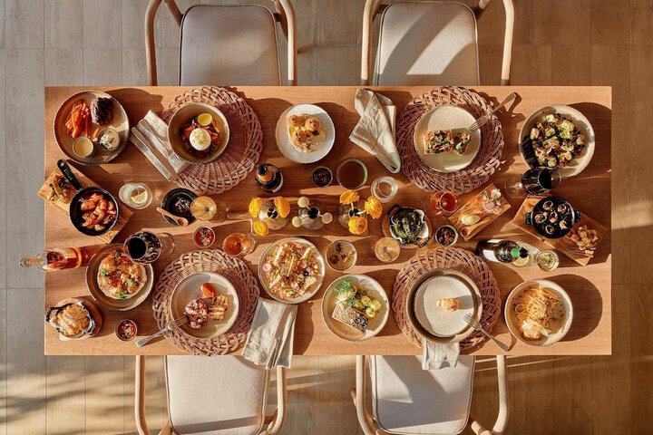 Dining 554 of 611
